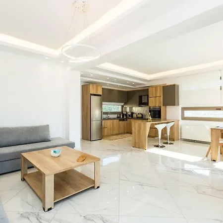 Oraia Eleni Villa, With Pool, Bbq, Playground & Seaviews, By Thinkvilla Bali (Crete)