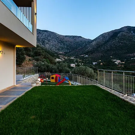 Oraia Eleni Villa, With Pool, Bbq, Playground & Seaviews, By Thinkvilla Villa *