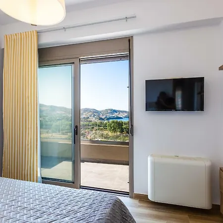 Oraia Eleni Villa, With Pool, Bbq, Playground & Seaviews, By Thinkvilla Villa *